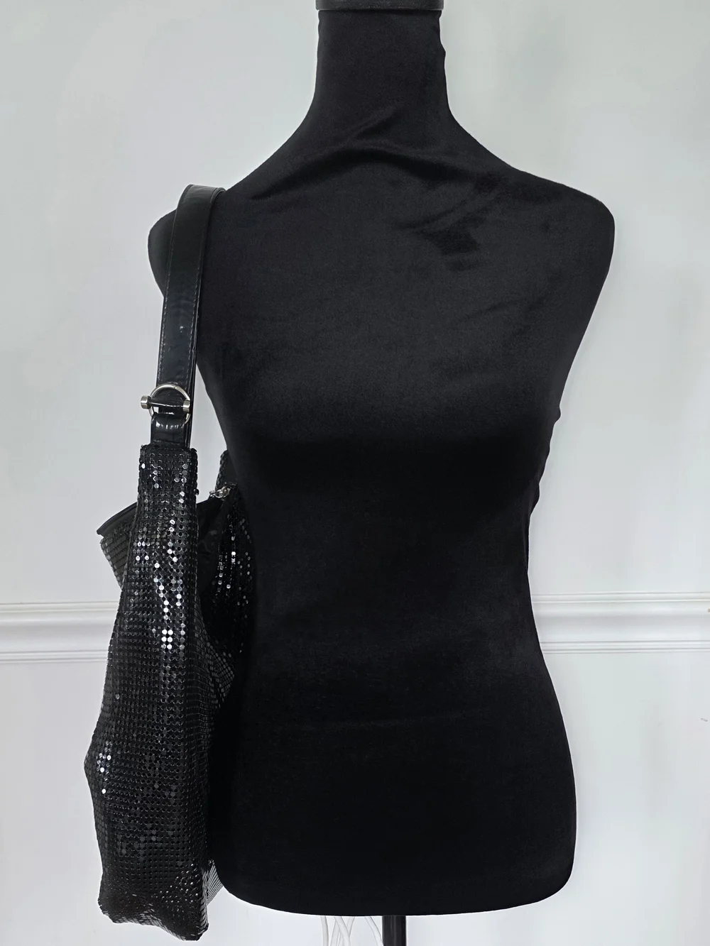 Black Metal Mesh Shoulder Bag Shiny Chainmail Hobo Purse Y2K Evening Disco